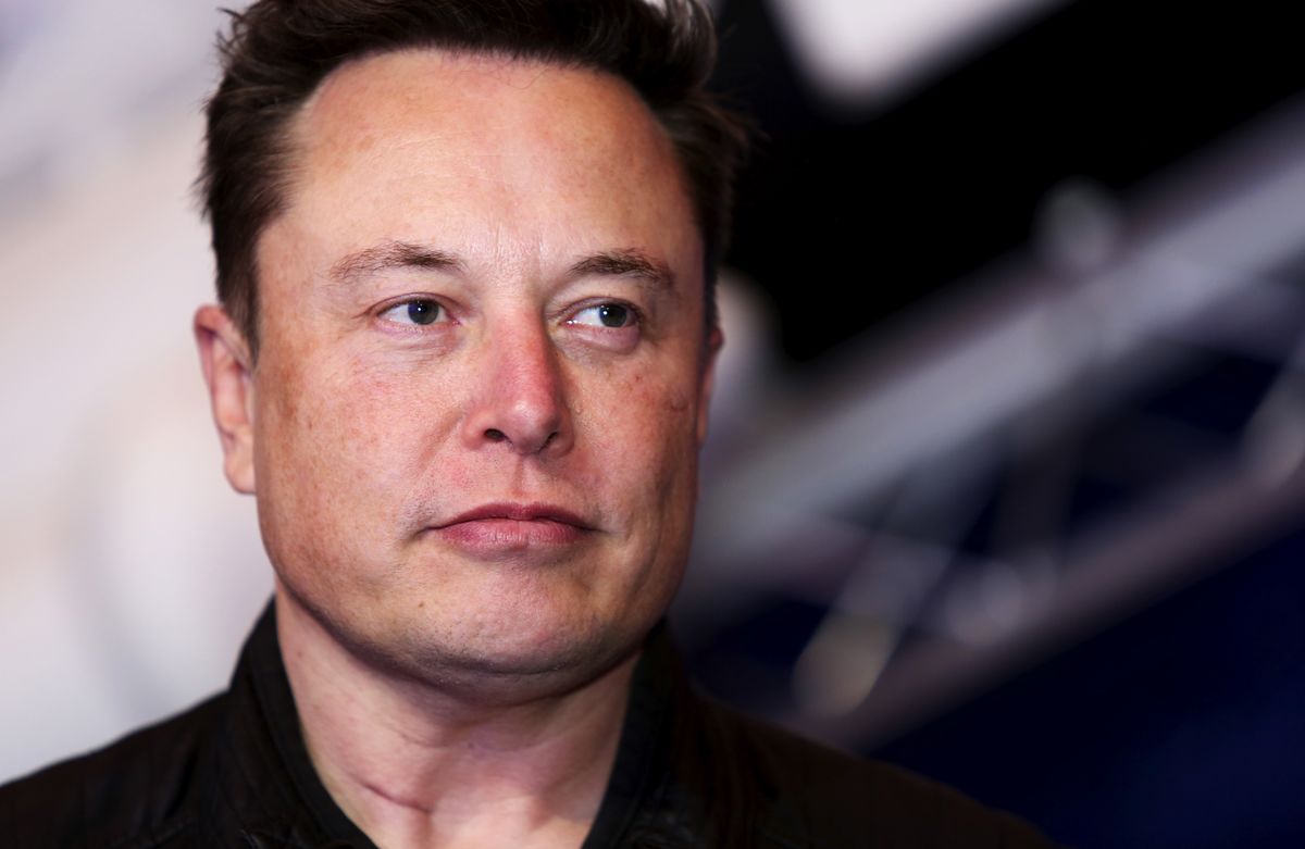 Elon Musk amenaza con abandonar el acuerdo de Twitter