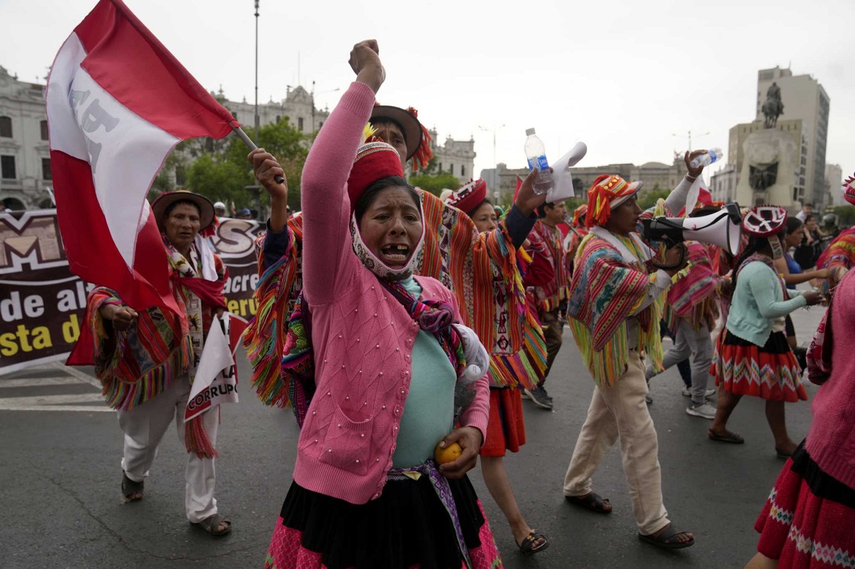 Patrones de represión Demócratas de EE UU exigen que se suspenda la ayuda a Perú